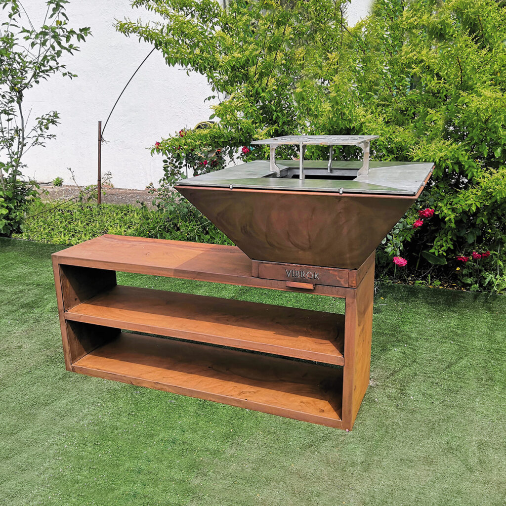 barbecue in acciaio corten vibrok steakhouse