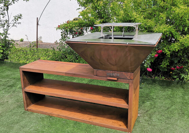 barbecue in acciaio corten vibrok steakhouse